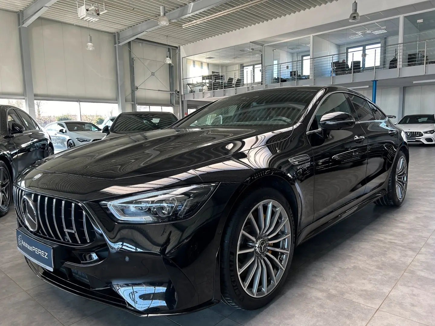 AMG GT 63 4M+ AMG AERODYNAMIK-ABGAS-NP: 197.439