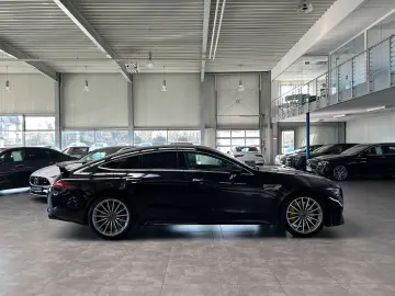 AMG GT 63 4M+ AMG AERODYNAMIK-ABGAS-NP: 197.439