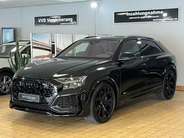 RS Q8 SUV 23 Pano 305Kmh Keramik Spabga...