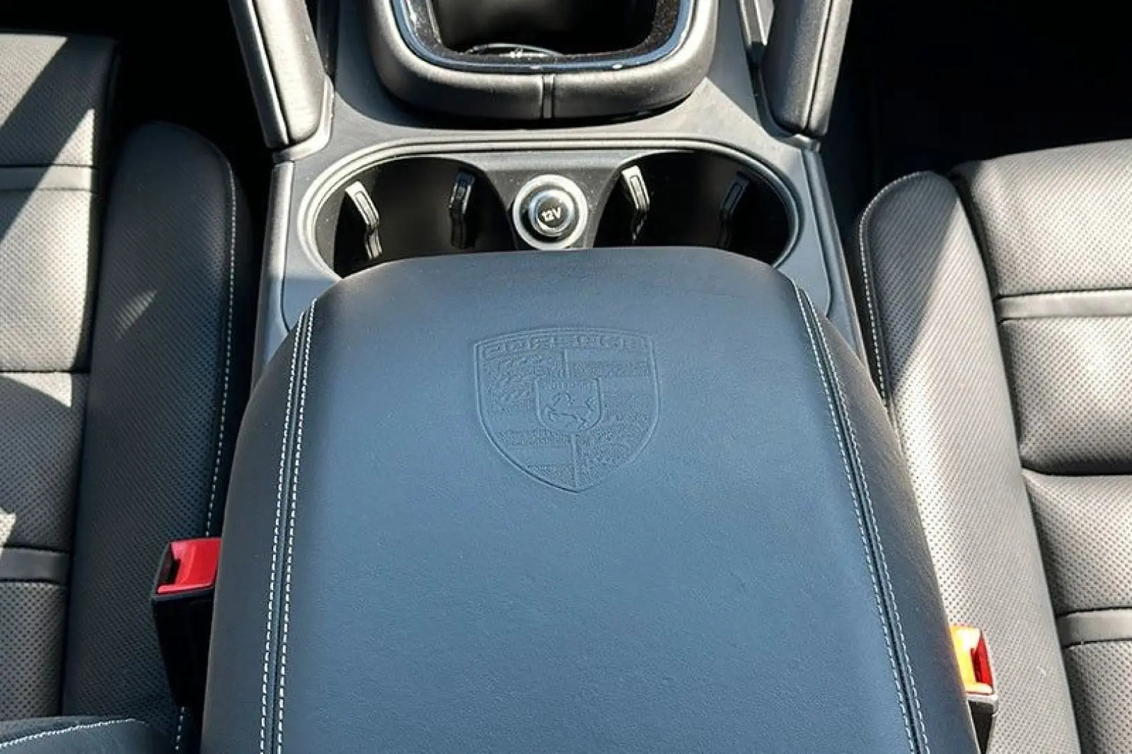 Cayenne S Coupé Allrad E-Hybrid PANO KAMERA PDC