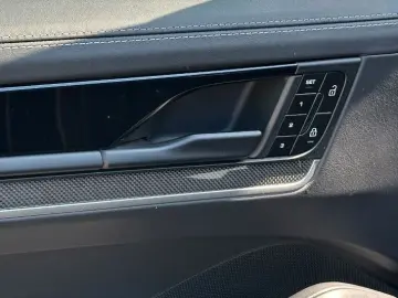 Cayenne S Coupé Allrad E-Hybrid PANO KAMERA PDC