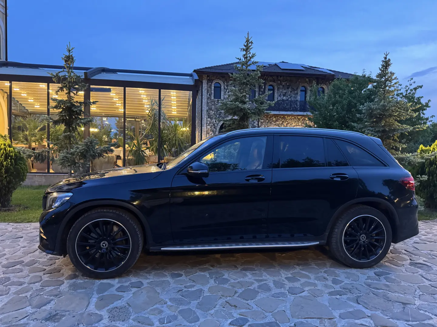 Mercedes-Benz GLC 220