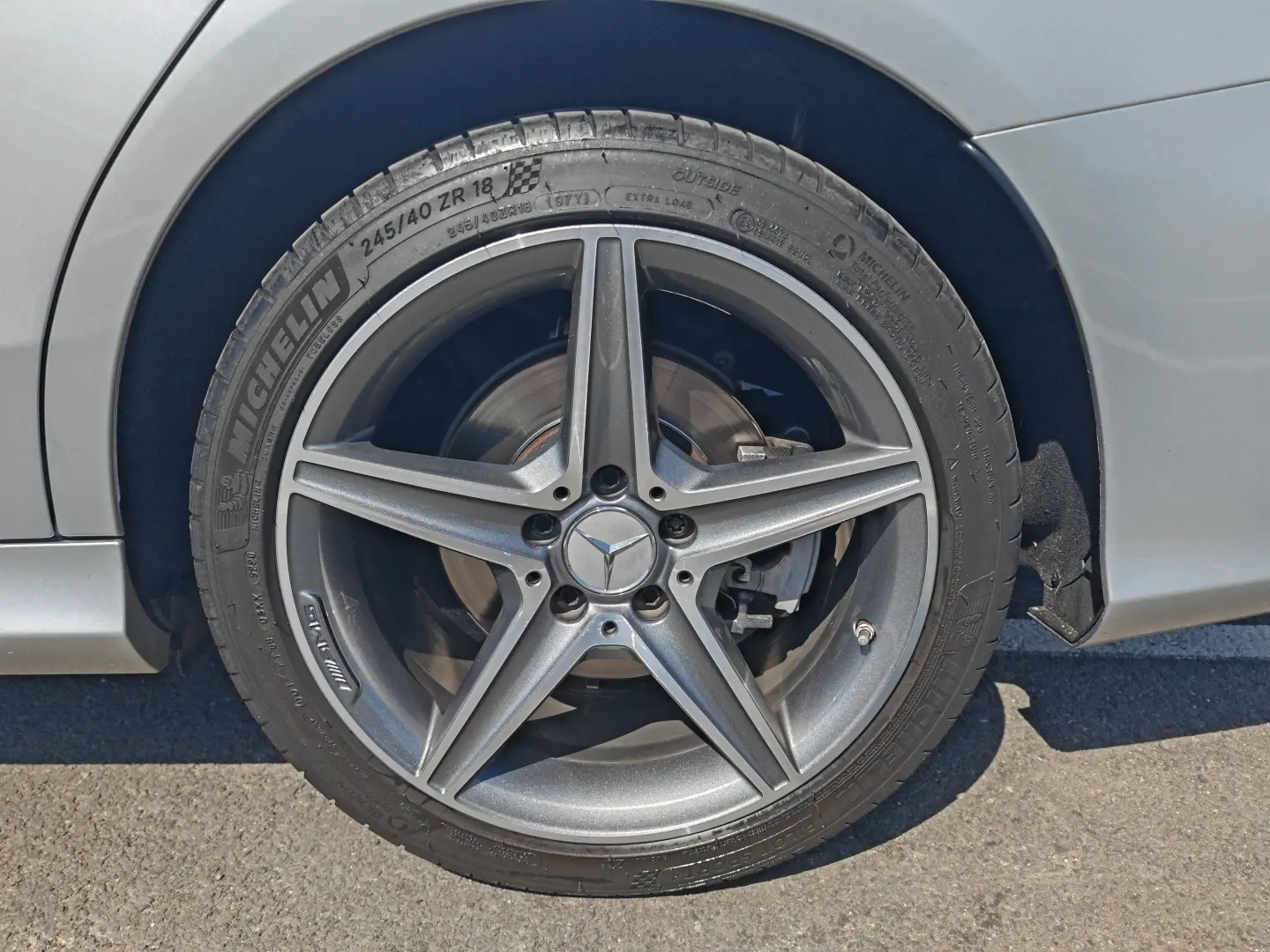 Mercedes-Benz C 400