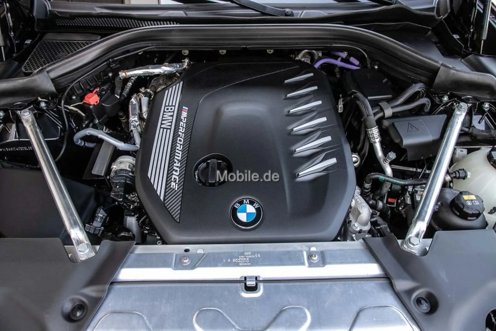 X4 M40d Autom Navi LED Klima H/K RFK DAB 20