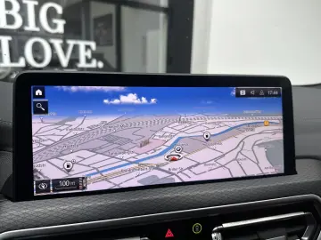 X4 M40i AdapLED PA RFK HiFi DAB Shz 21