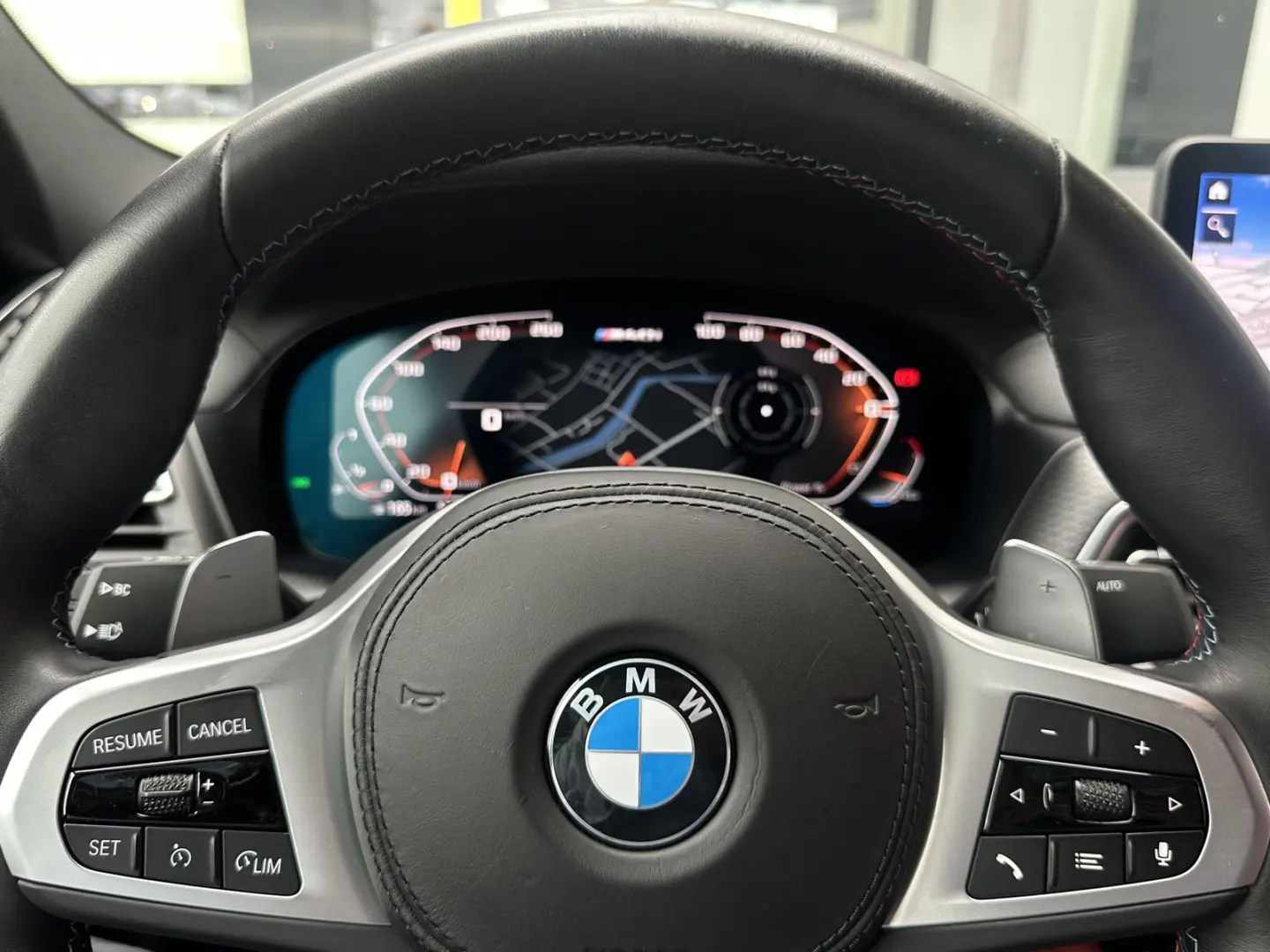 X4 M40i AdapLED PA RFK HiFi DAB Shz 21