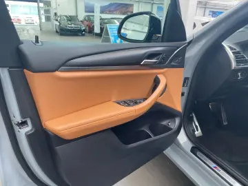 X3 xDrive30e M Sport HUD Laser DA LC Plus PA RFK