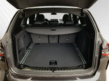 X3 xDrive30i M Sport|AHK|20
