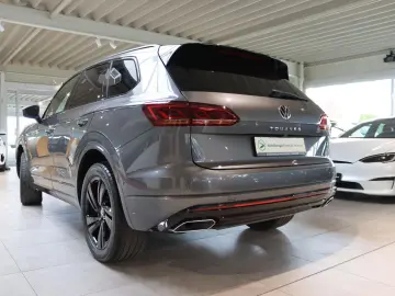 Touareg 3.0 V6 TDI R-Line 4Motion 170 kW (231...