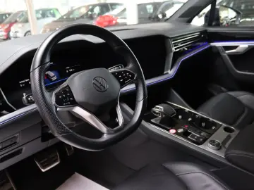 Touareg 3.0 V6 TDI R-Line 4Motion 170 kW (231...