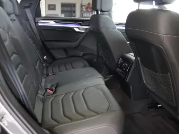 Touareg 3.0 V6 TDI R-Line 4Motion 170 kW (231...
