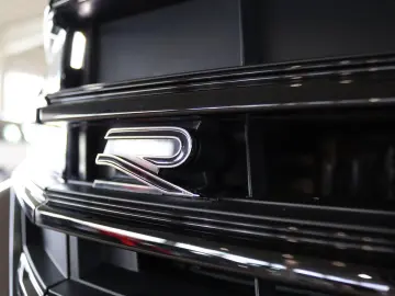 Touareg 3.0 V6 TDI R-Line 4Motion 170 kW (231...