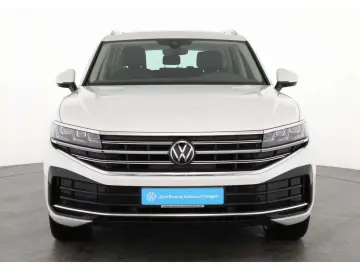 Touareg 3.0 TDI V6 4Motion Elegance P-Dach/Leder