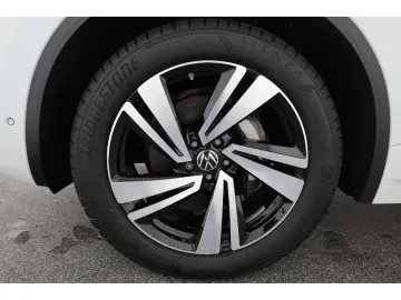 Touareg 3.0 TDI V6 4Motion Elegance P-Dach/Leder