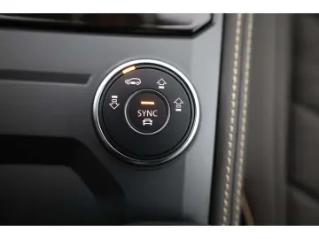 Touareg 3.0 TDI V6 4Motion Elegance P-Dach/Leder