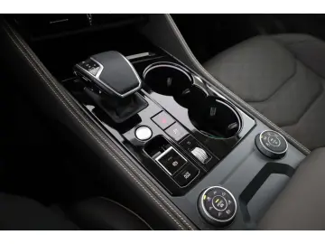 Touareg 3.0 TDI V6 4Motion Elegance P-Dach/Leder