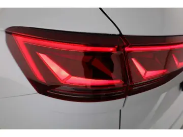 Touareg 3.0 TDI V6 4Motion Elegance P-Dach/Leder