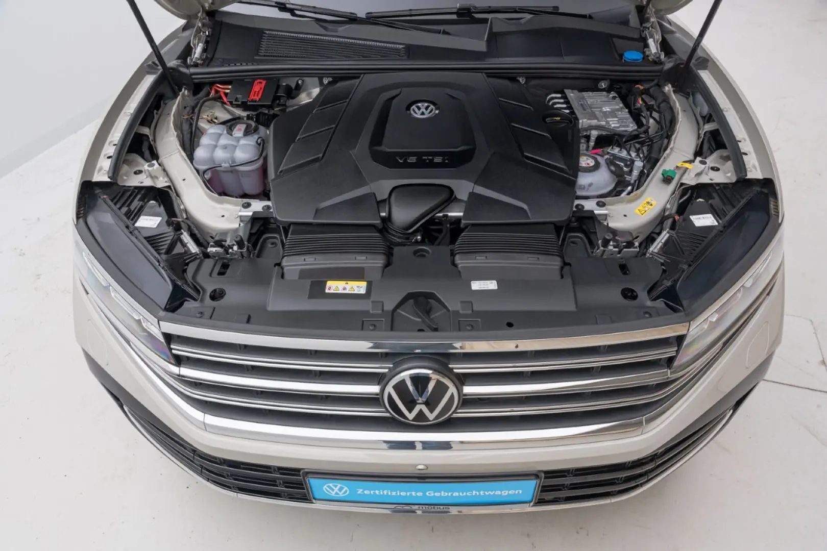 Touareg 3.0 V6 TSI eHybrid Leasing 729€ o. Anzah