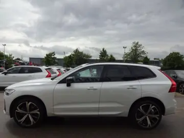XC60 B4 R Design ACC HUD 360° Pano Google 21