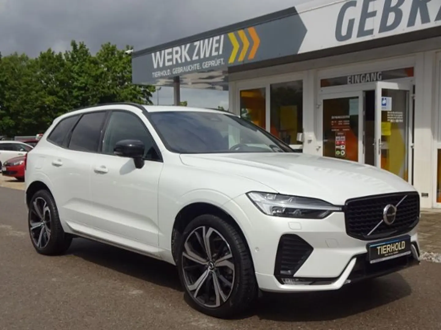 XC60 B4 R Design ACC HUD 360° Pano Google 21