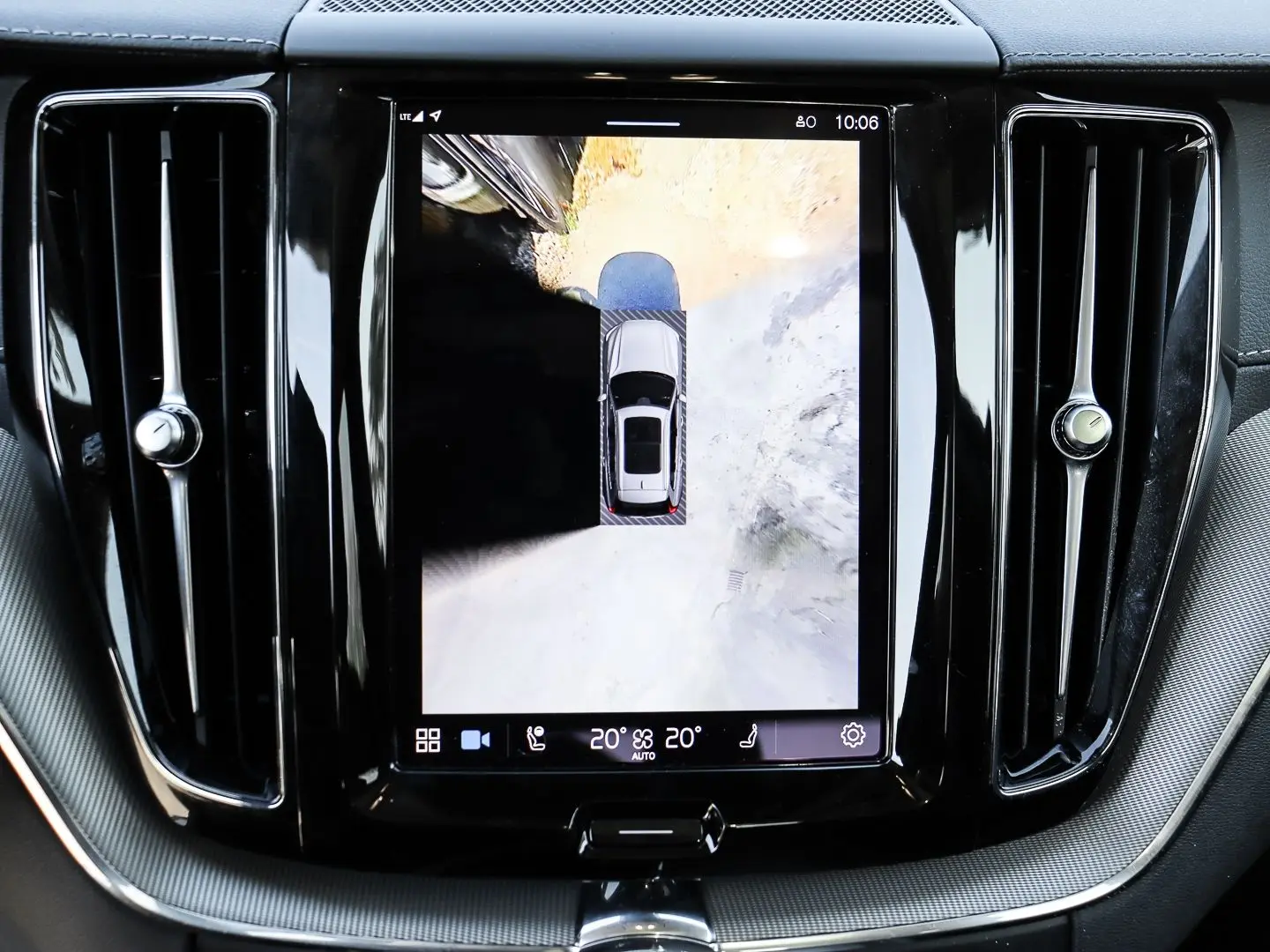 XC60 Ultimate Dark AWD B4 Diesel EU6d Allrad HUD