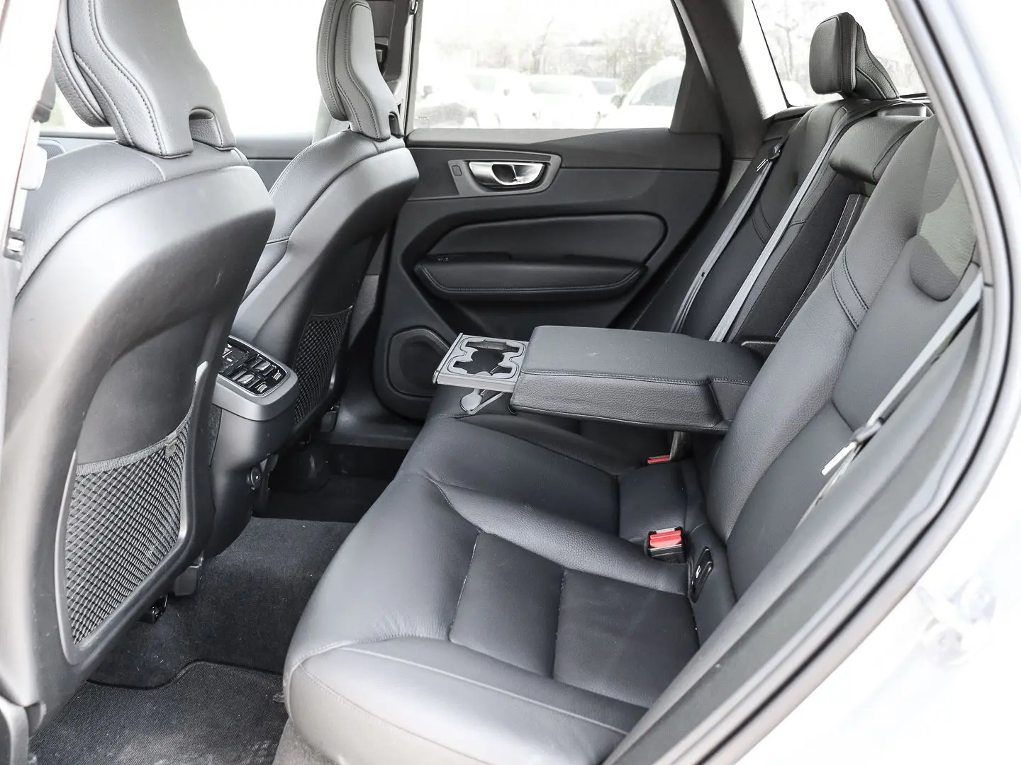 XC60 Ultimate Dark AWD B4 Diesel EU6d Allrad HUD
