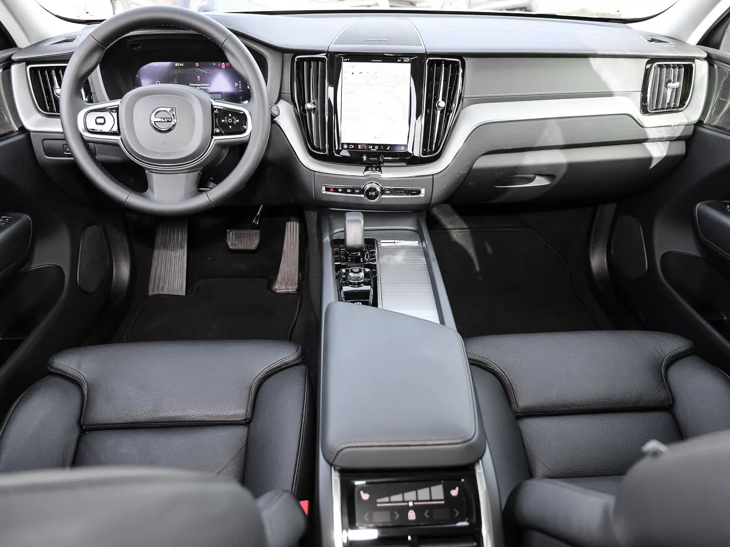 XC60 Ultimate Dark AWD B4 Diesel EU6d Allrad HUD