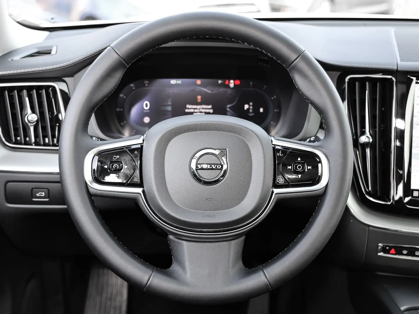 XC60 Ultimate Dark AWD B4 Diesel EU6d Allrad HUD