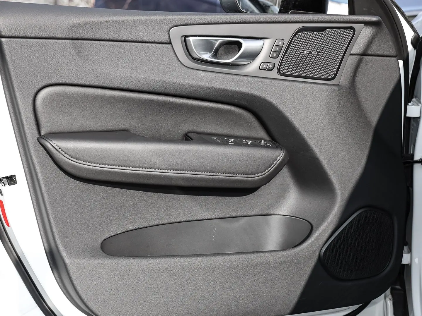 XC60 Ultimate Dark AWD B4 Diesel EU6d Allrad HUD
