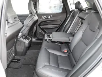 XC60 Ultimate Dark AWD B4 Diesel EU6d Allrad HUD