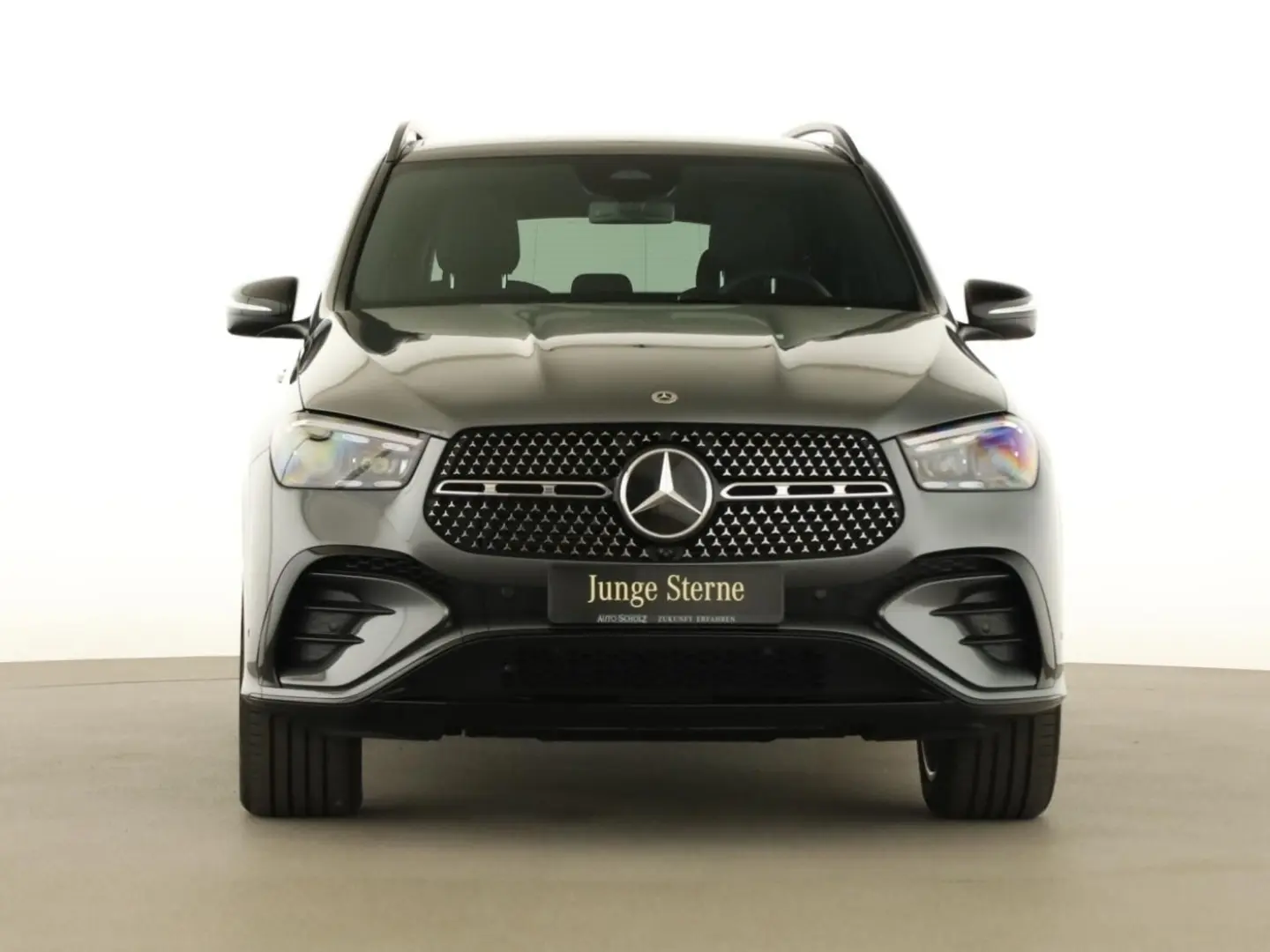 GLE 450 d 4M AMG+NIGHT+AIRMATIC+AHK+PANO+DISTR++