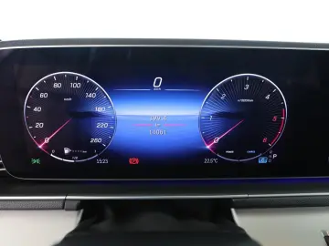 GLE 450 d 4M AMG+NIGHT+AIRMATIC+AHK+PANO+DISTR++