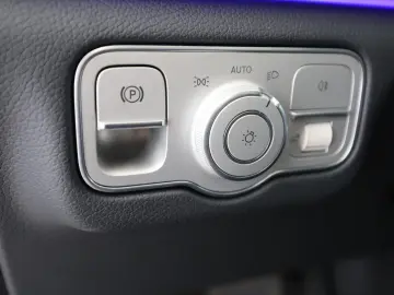 GLE 450 d 4M AMG+NIGHT+AIRMATIC+AHK+PANO+DISTR++