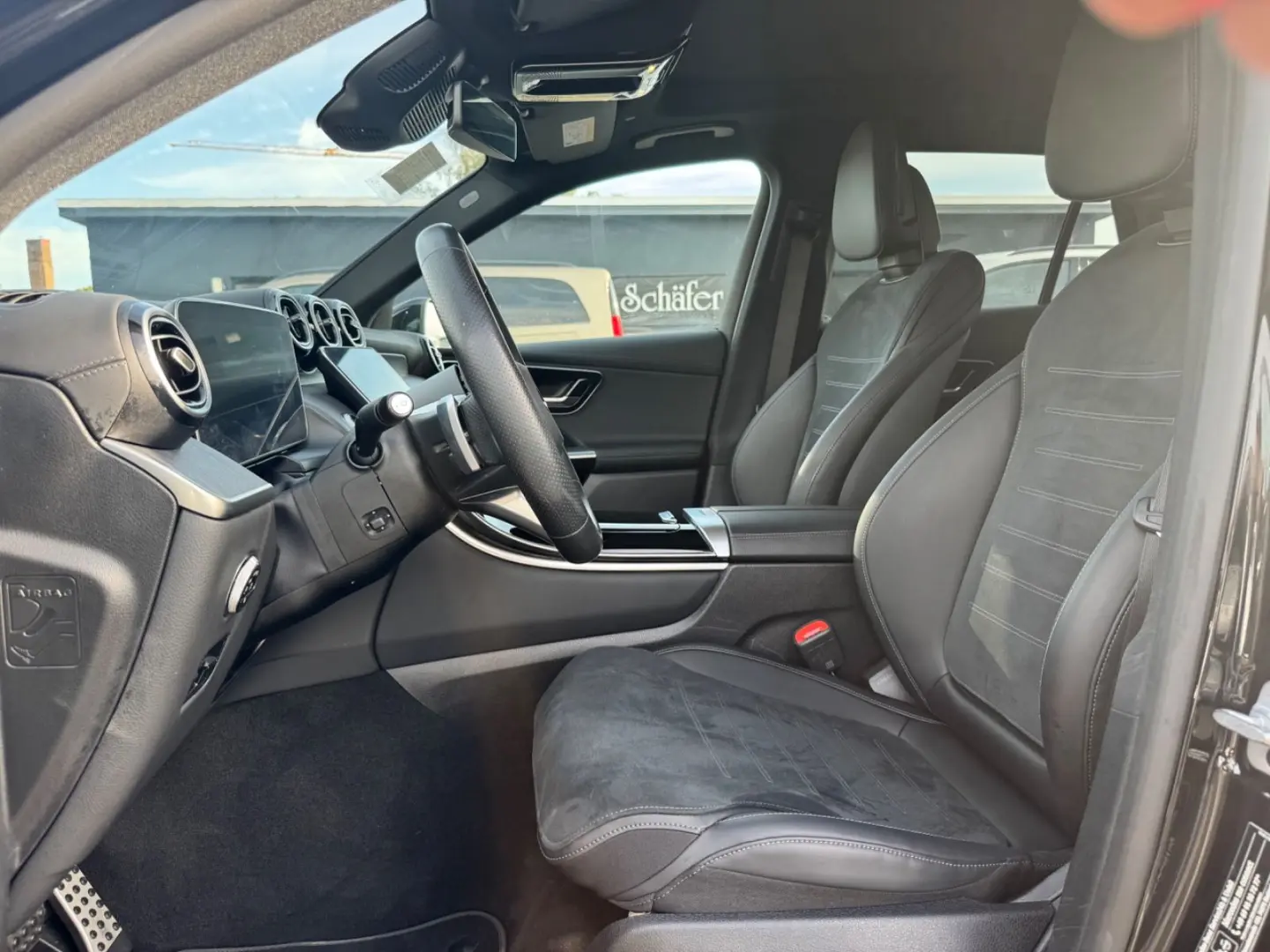 GLC 300 de 4Matic AMG 360* Pano 1.Hand