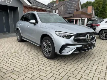 GLC 300 e 4M,AMG,AHK,Panorma,Distronik