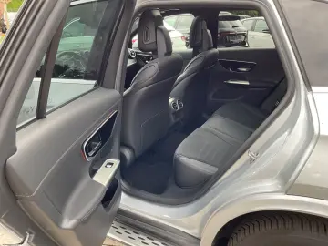 GLC 300 e 4M,AMG,AHK,Panorma,Distronik