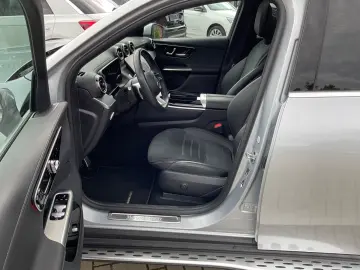 GLC 300 e 4M,AMG,AHK,Panorma,Distronik