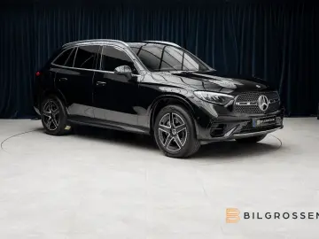 GLC 300 e 4Matic AMG Pano Burmester Memory Tow