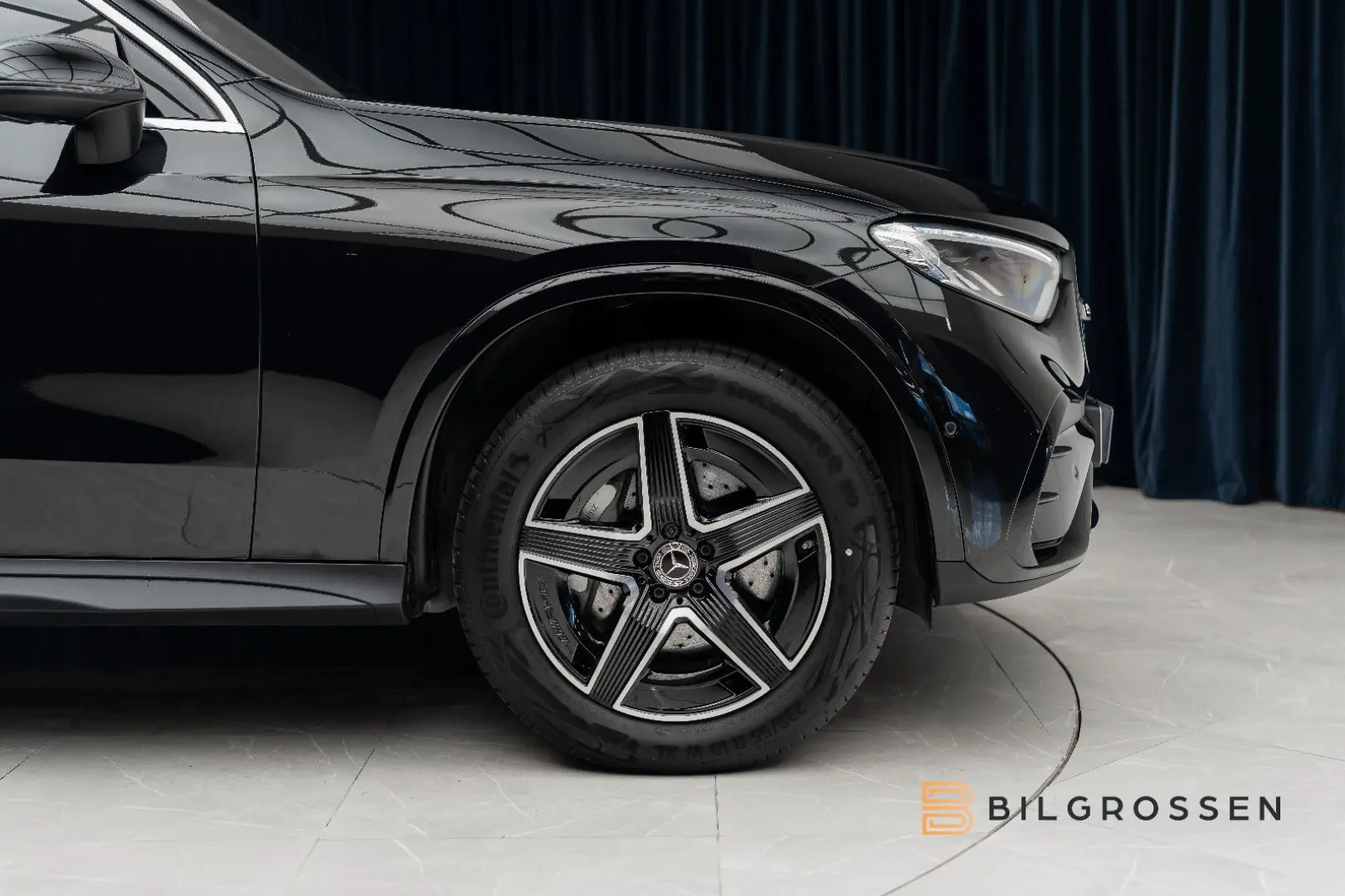 GLC 300 e 4Matic AMG Pano Burmester Memory Tow