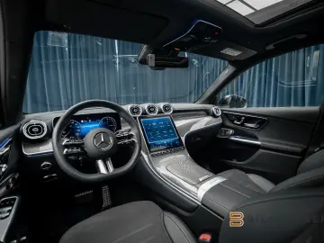 GLC 300 e 4Matic AMG Pano Burmester Memory Tow