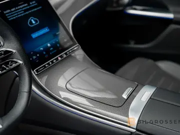 GLC 300 e 4Matic AMG Pano Burmester Memory Tow