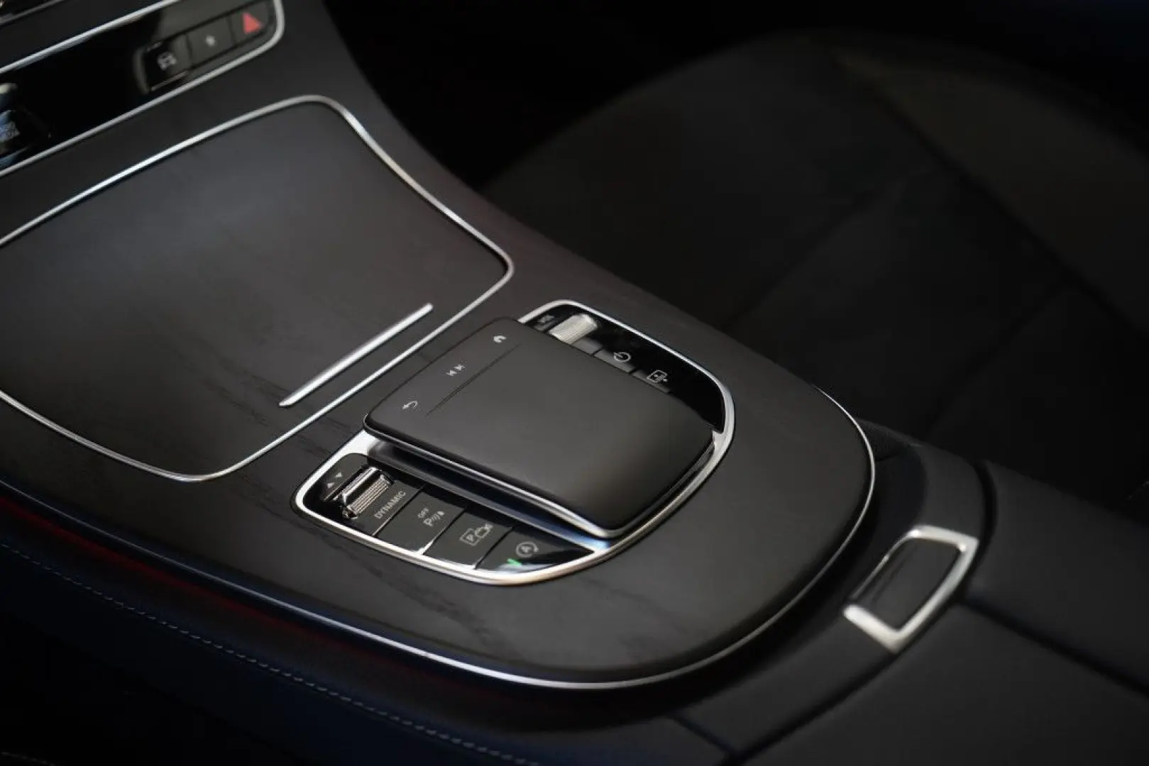 E 450 4M AMG Line *1.H *20 *Pano *Wide *Night