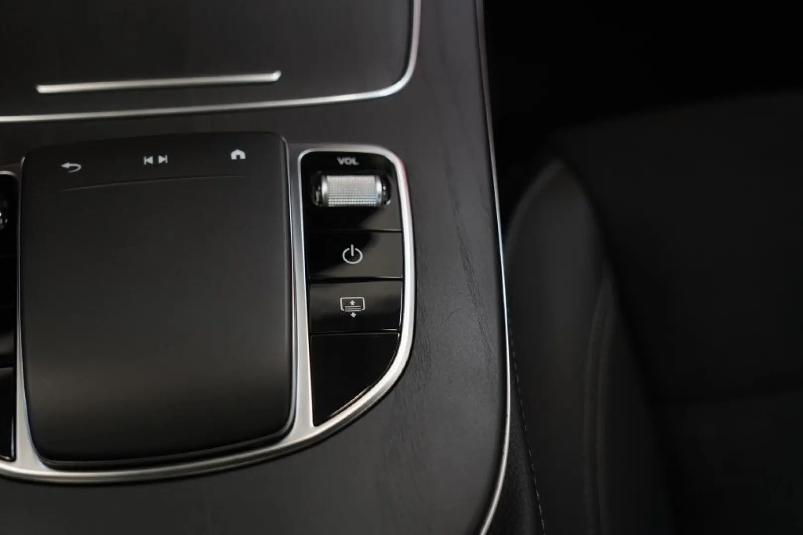 E 450 4M AMG Line *1.H *20 *Pano *Wide *Night