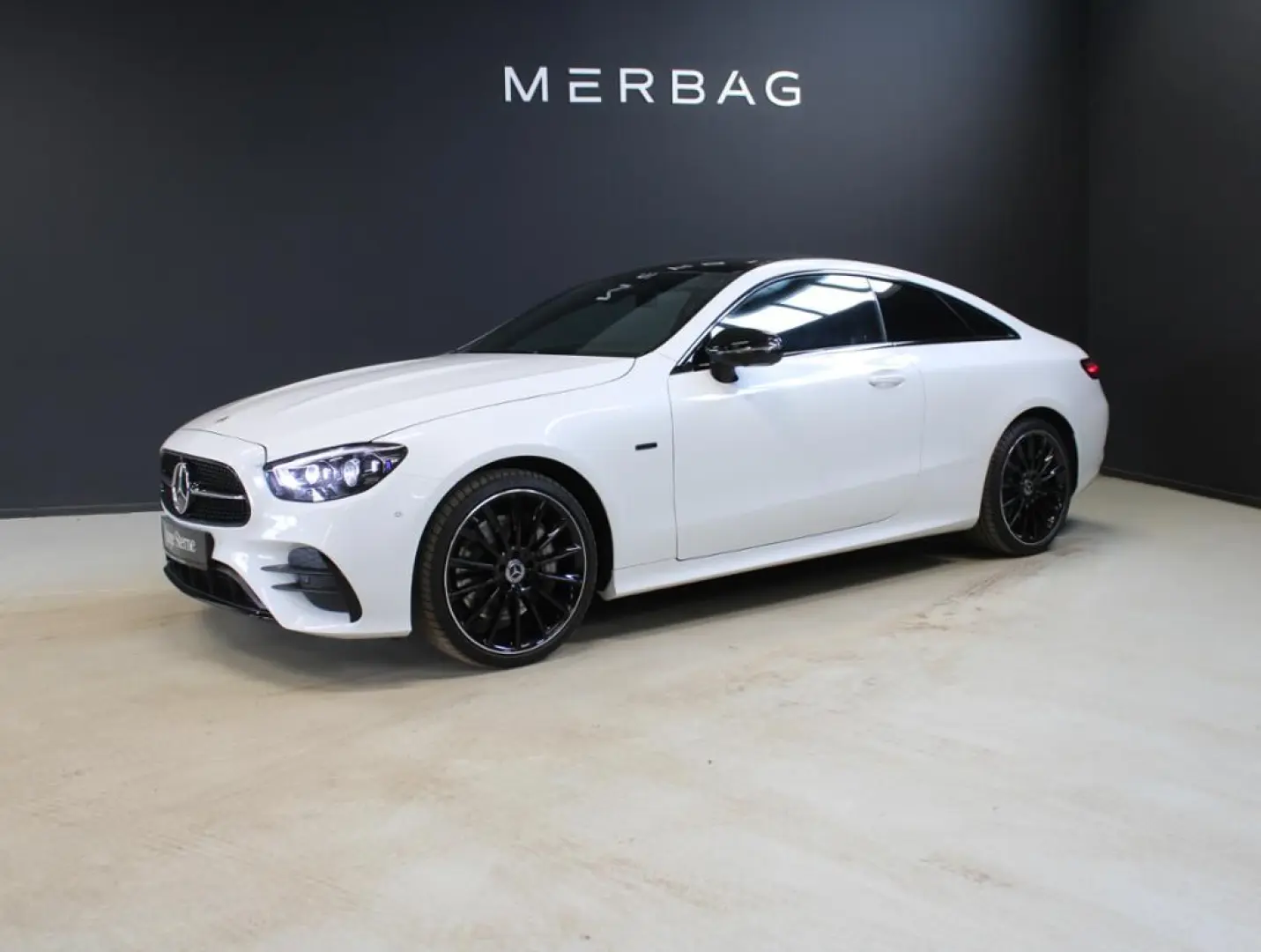 E 450 4M CP *AMG Night Edition Pano Distro Wide