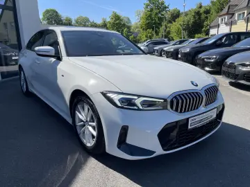 320d xDrive Limo M Sport || Glasdach el.Sitze Ak