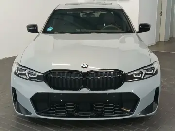 320 d xDrive Limousine M Sport Schiebed. Keyless