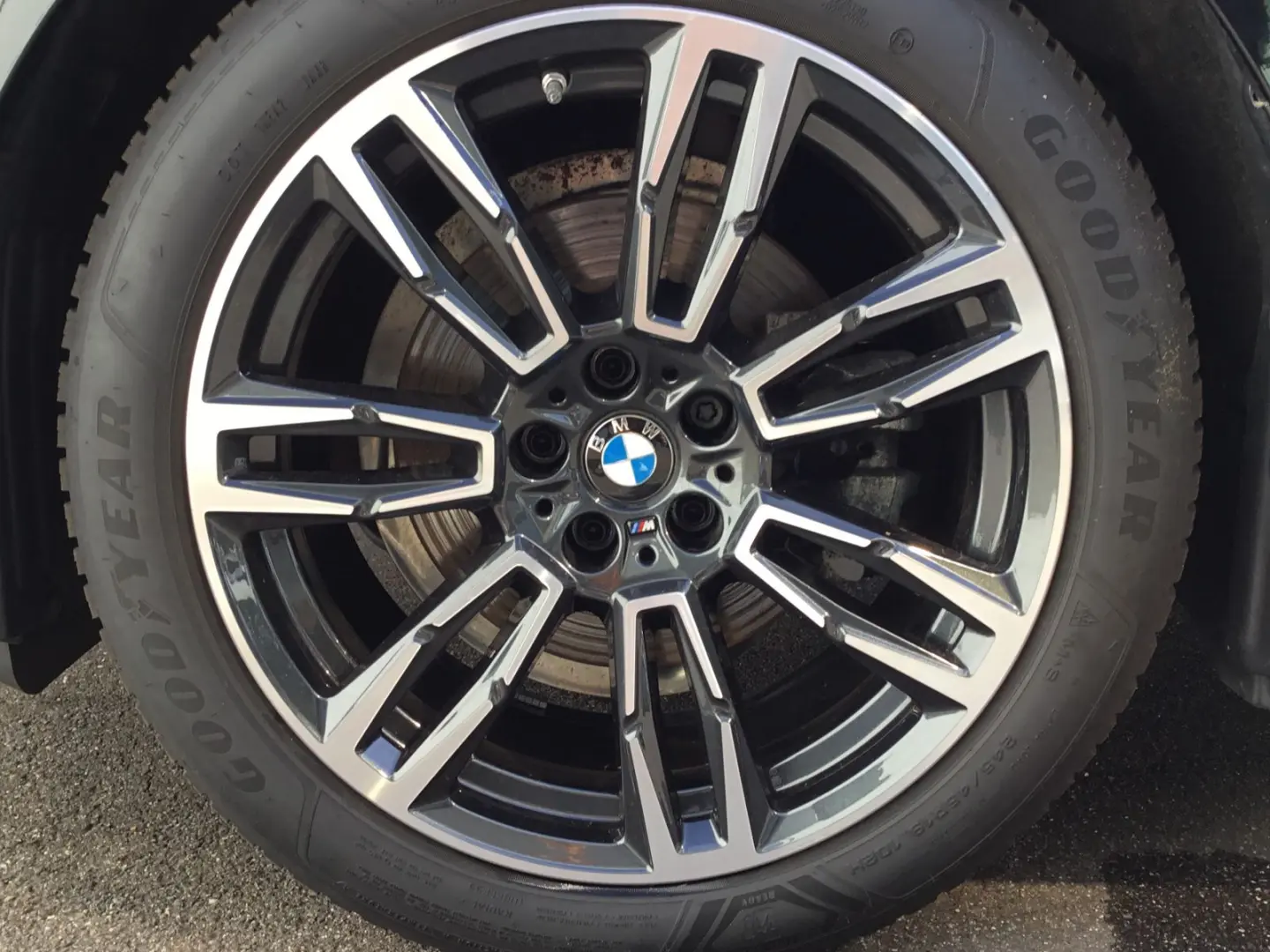 520d xDrive M SPORT+PANO+AHK+KAMERA+ACC