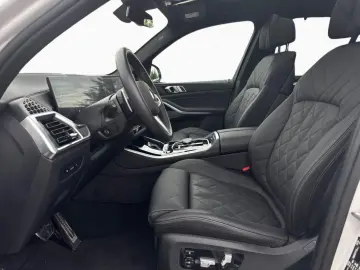 X5 xDrive30d M SPORT Aktivlenk,StHz,Pano,AHK,H/K