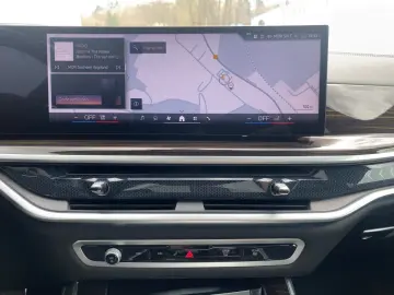 X5 xDrive30d SpurAss ACC PanoSD LED ///M-Sport