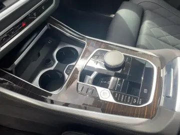 X5 xDrive30d SpurAss ACC PanoSD LED ///M-Sport